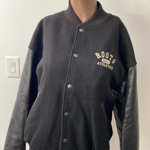 Roots Vintage Varsity Jacket Leather Wool Black Bomber Medium Small S M - Picture 2 of 13